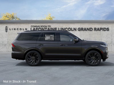 2027 Lincoln Navigator Reserve InTransit