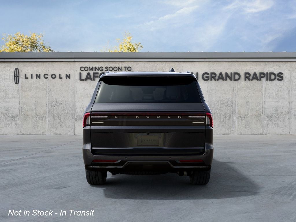 2027 Lincoln Navigator Reserve InTransit