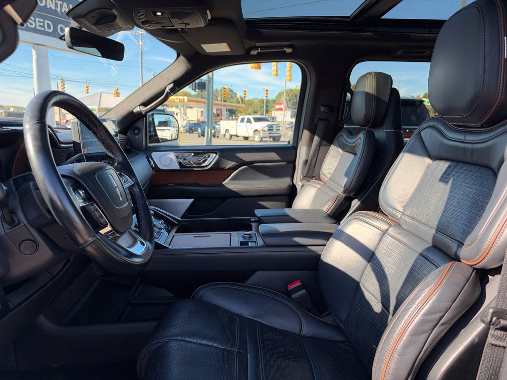 2024 Lincoln Navigator Black Label