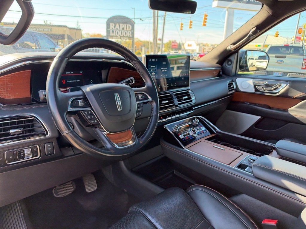 2024 Lincoln Navigator Black Label