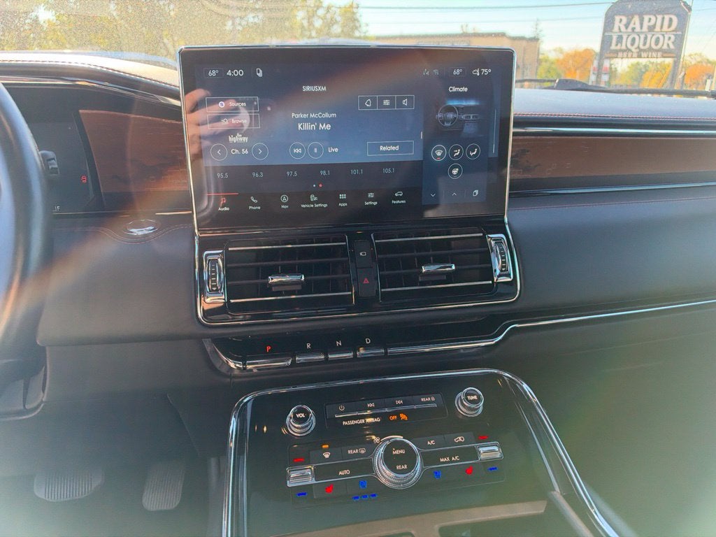 2024 Lincoln Navigator Black Label