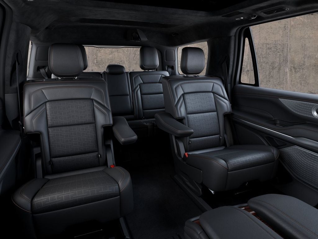 2027 Lincoln Navigator Black Label InTransit