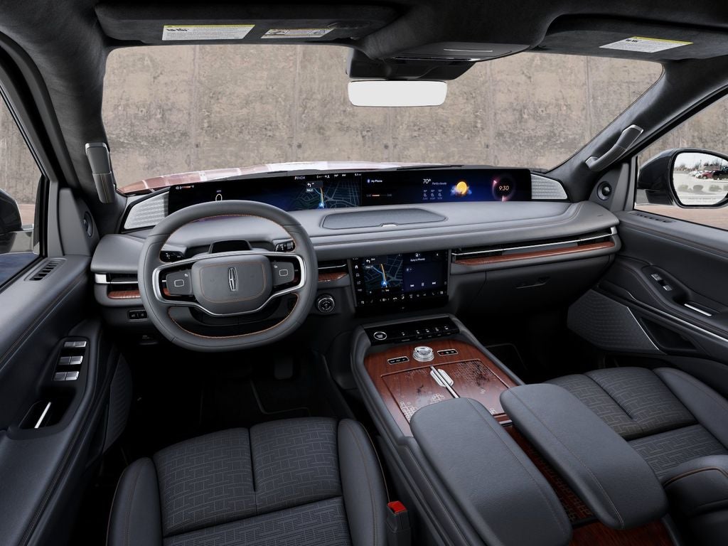 2027 Lincoln Navigator Black Label InTransit