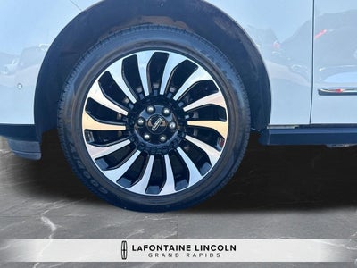2023 Lincoln Navigator Black Label