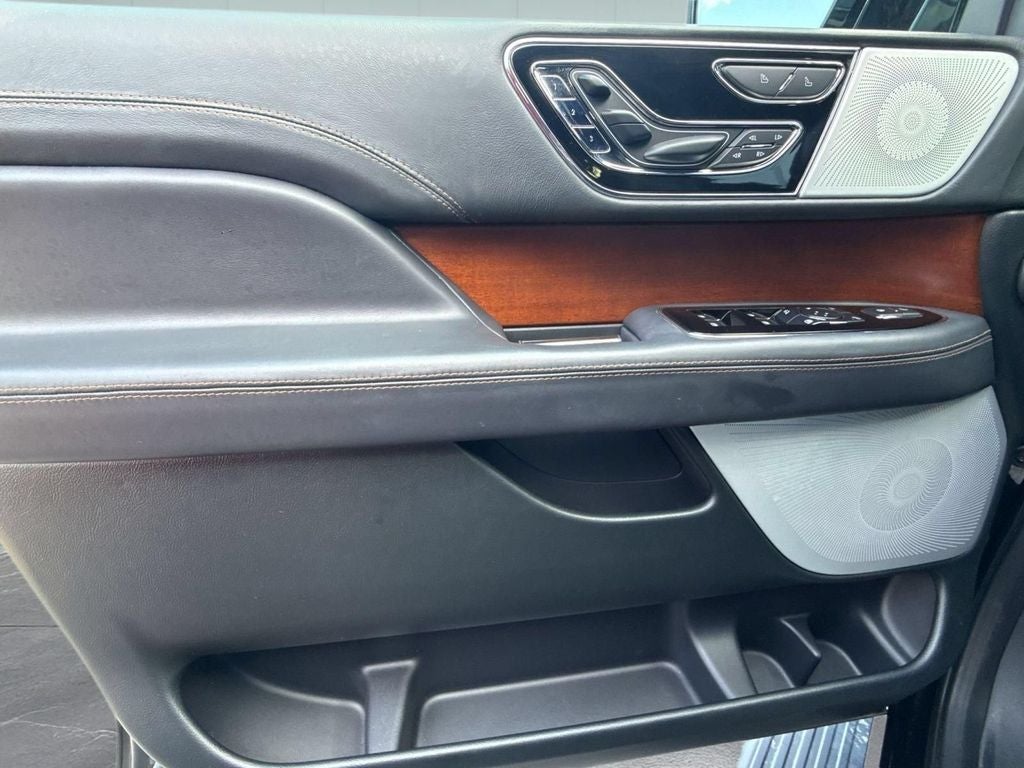 2024 Lincoln Navigator Black Label