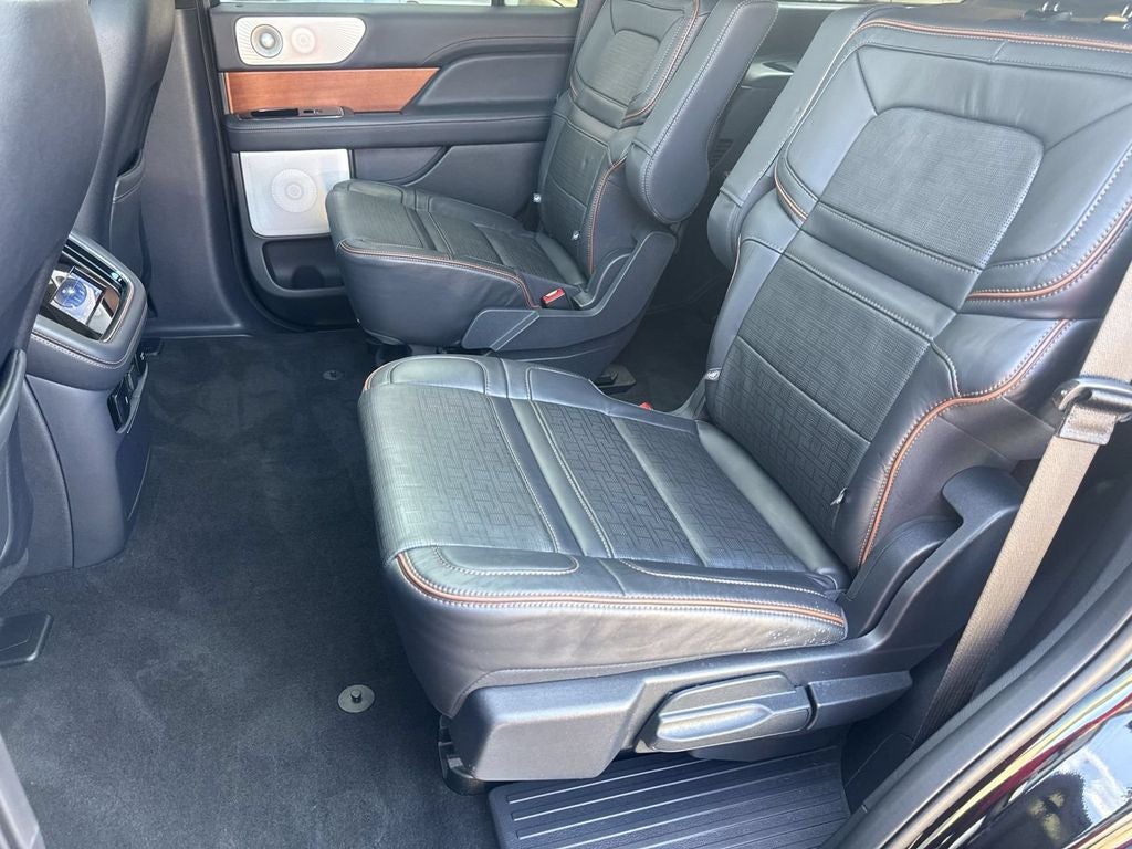 2024 Lincoln Navigator Black Label