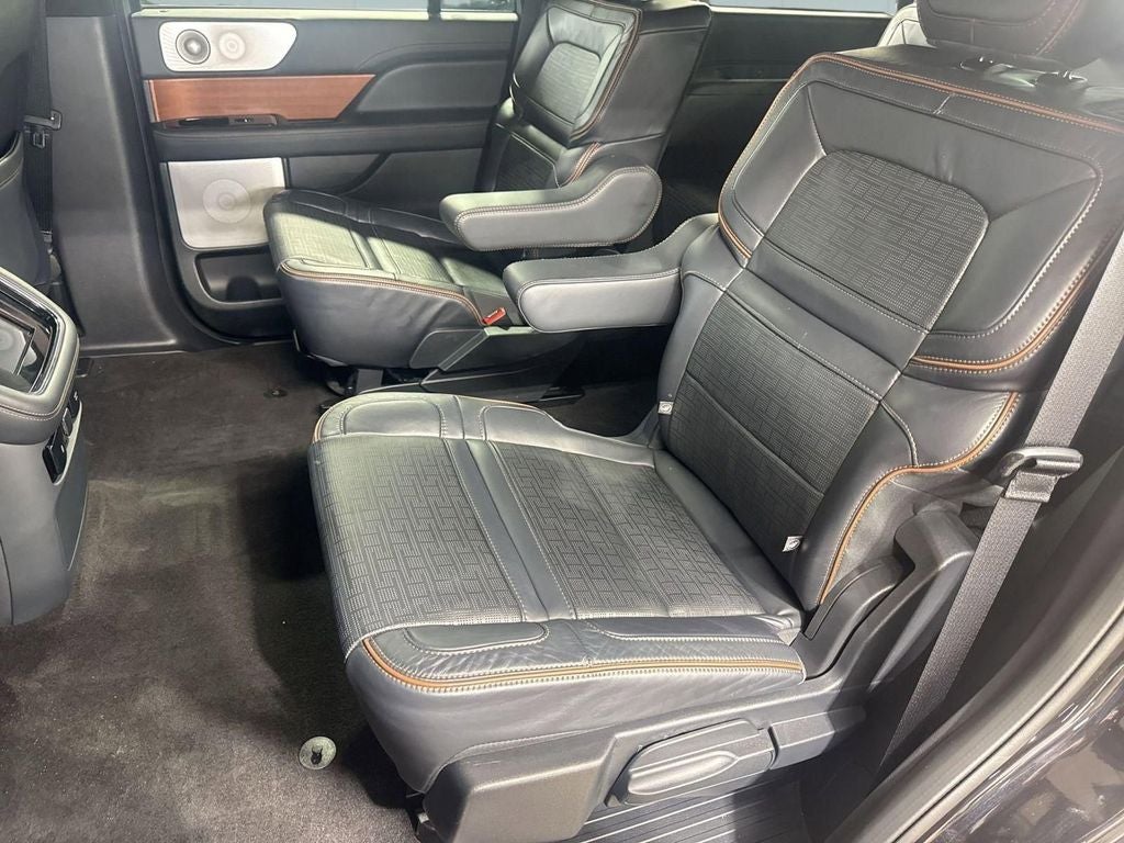 2024 Lincoln Navigator Black Label
