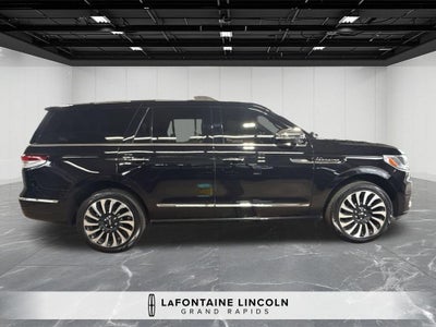 2024 Lincoln Navigator Black Label