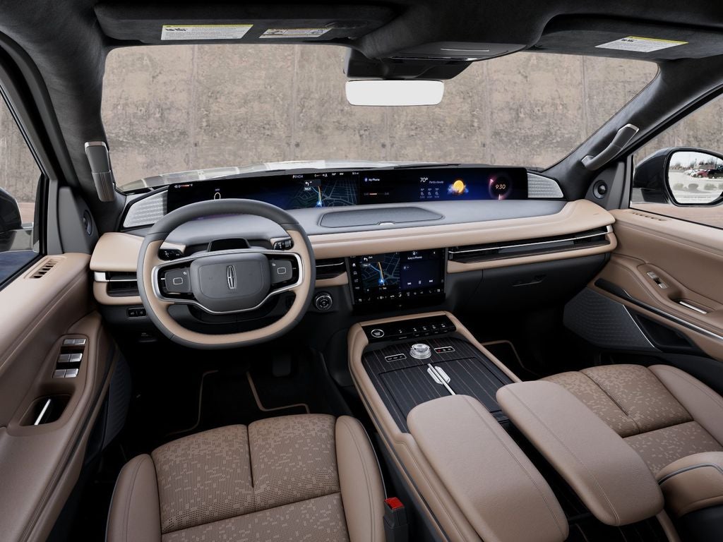 2027 Lincoln Navigator Black Label InTransit