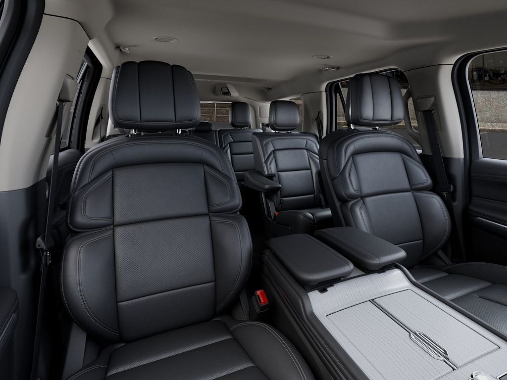 2027 Lincoln Navigator Premiere