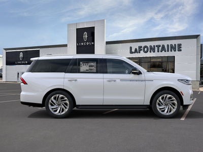 2027 Lincoln Navigator Premiere