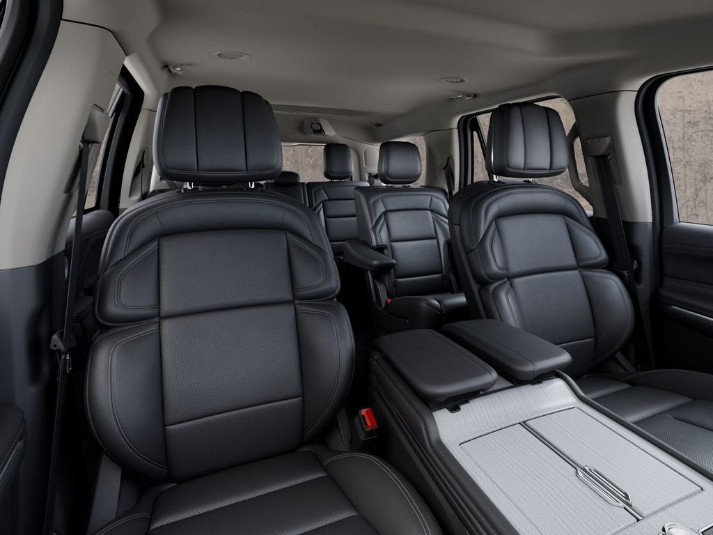2027 Lincoln Navigator Premiere InTransit