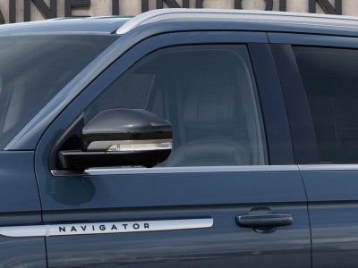 2027 Lincoln Navigator Premiere InTransit