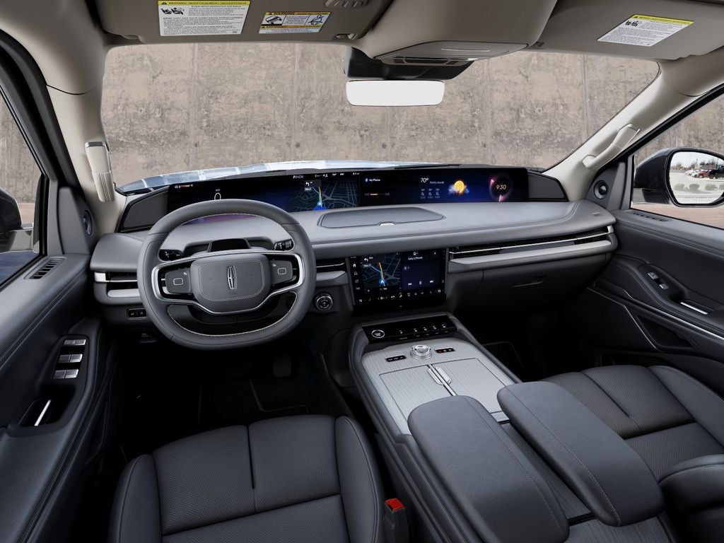 2027 Lincoln Navigator Premiere InTransit