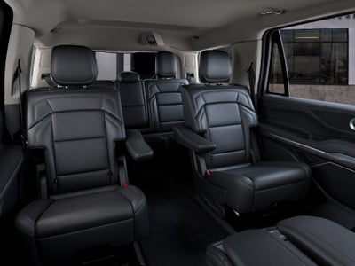 2027 Lincoln Navigator Premiere