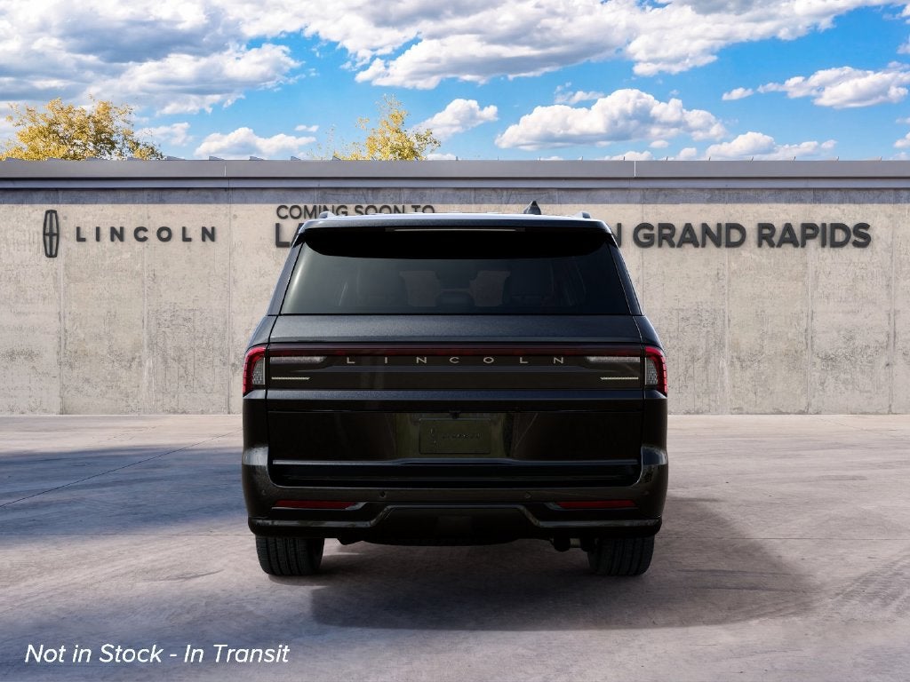 2027 Lincoln Navigator L Reserve