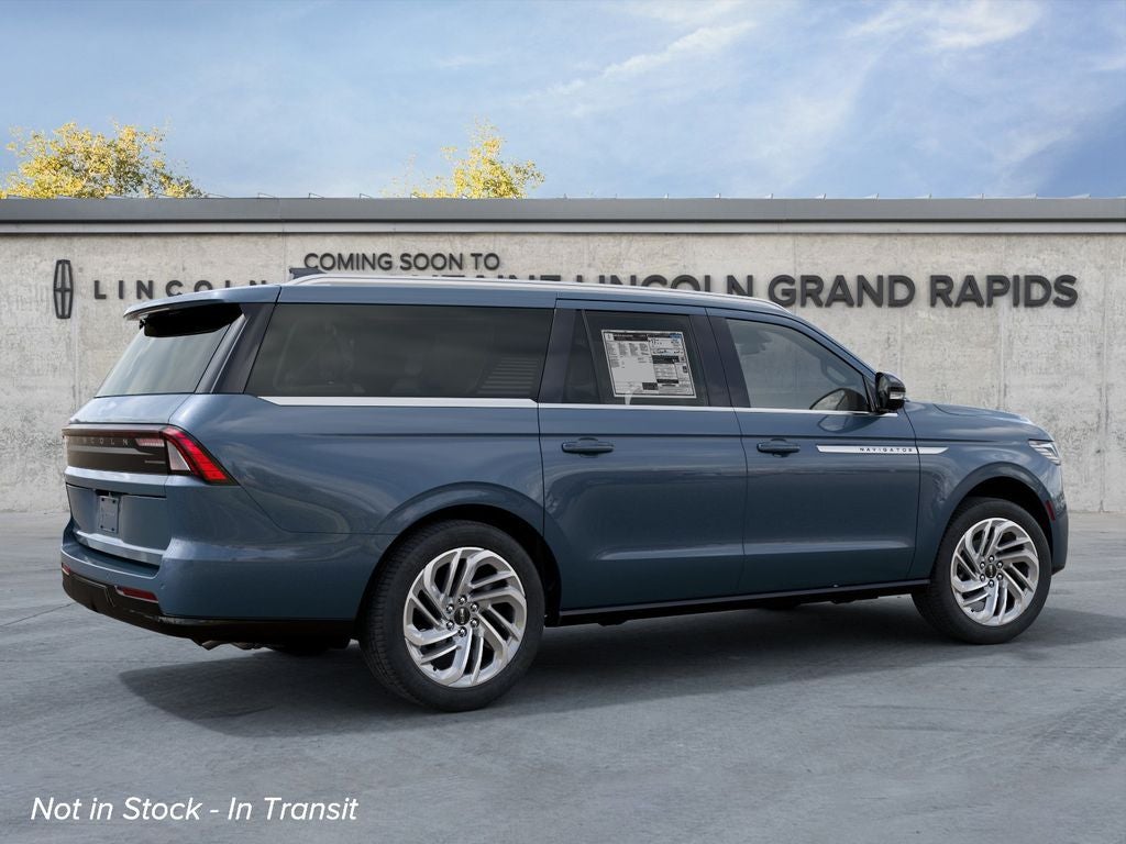 2027 Lincoln Navigator L Reserve InTransit