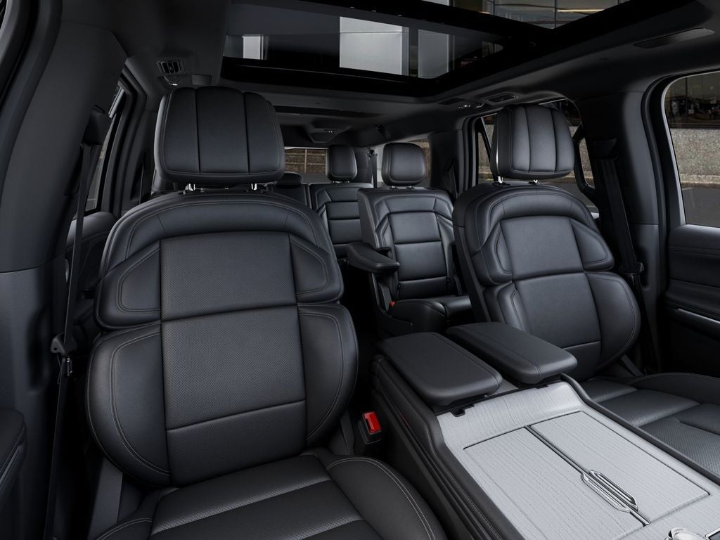 2027 Lincoln Navigator L Reserve InTransit