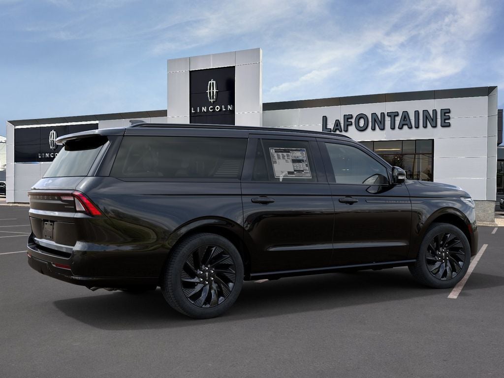 2027 Lincoln Navigator L Reserve InTransit