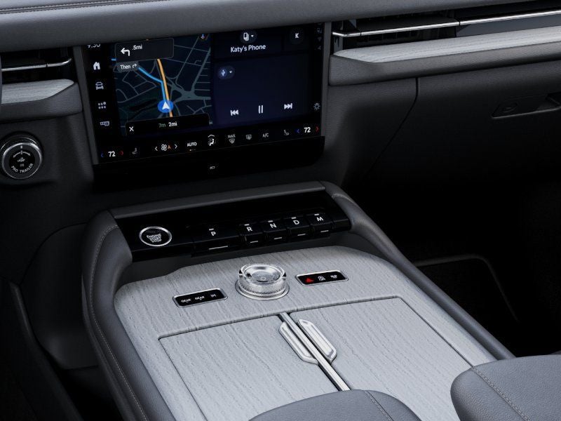 2027 Lincoln Navigator L Reserve InTransit