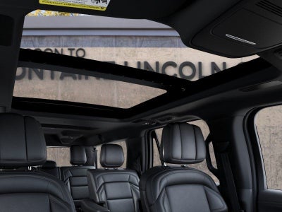 2027 Lincoln Navigator L Reserve InTransit