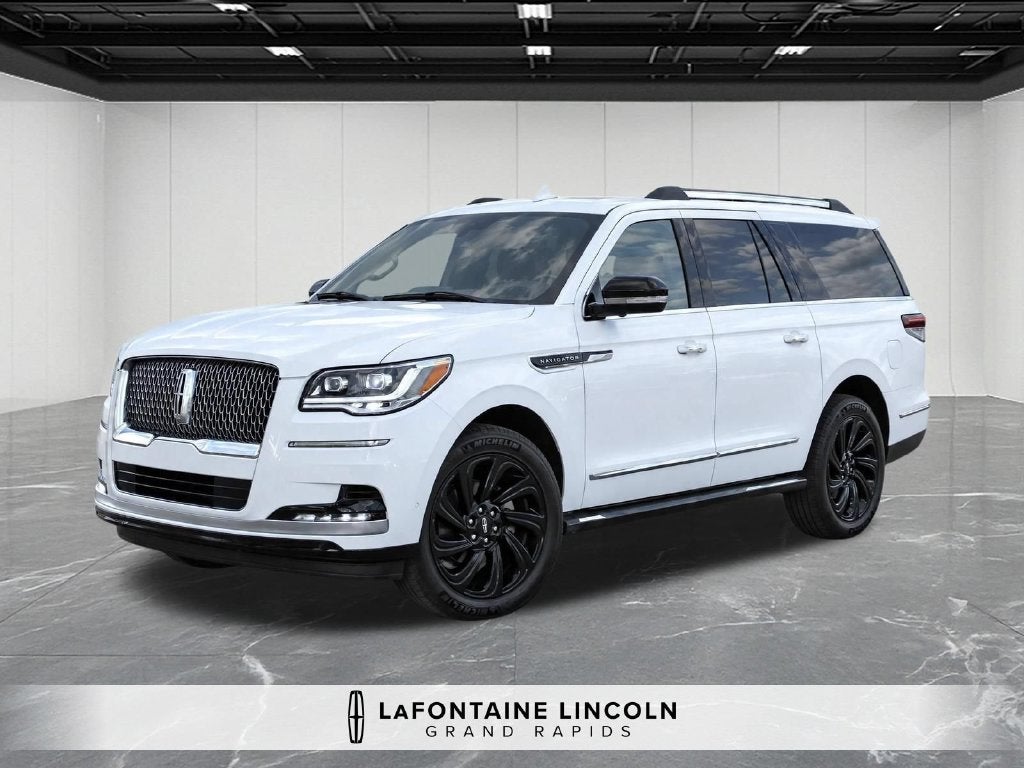 2022 Lincoln Navigator L Reserve