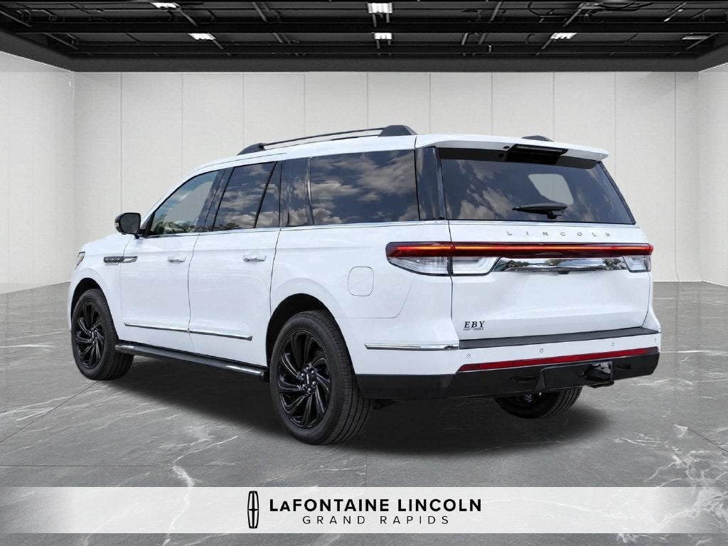 2022 Lincoln Navigator L Reserve
