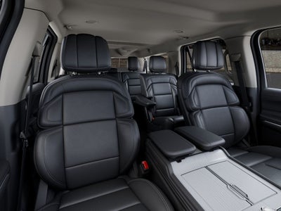 2027 Lincoln Navigator L Premiere