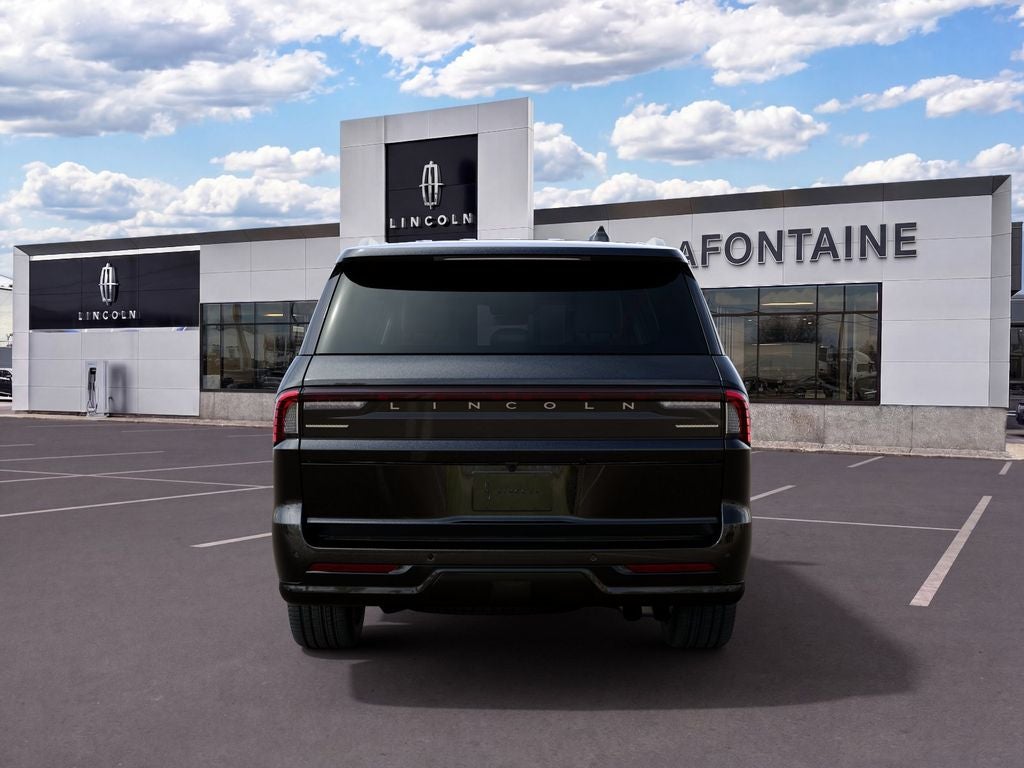 2027 Lincoln Navigator L Premiere