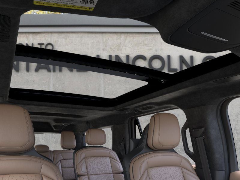 2026 Lincoln Navigator L Black Label InTransit