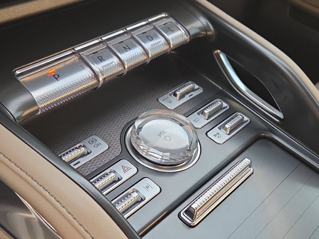 2025 Lincoln Nautilus Premiere