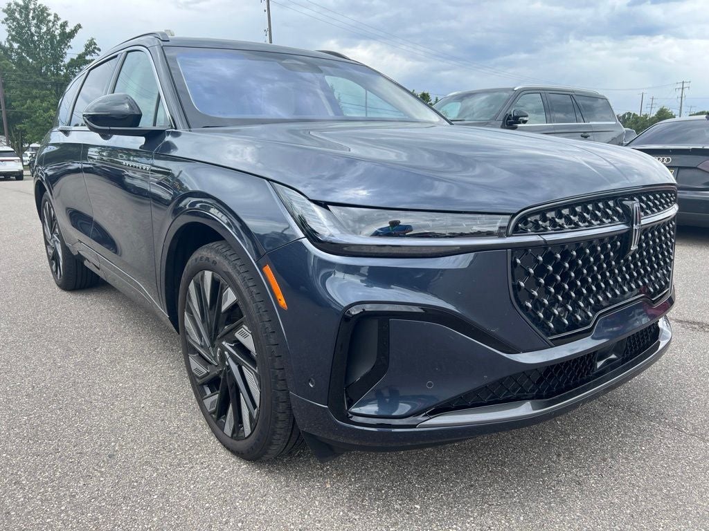 2024 Lincoln Nautilus Black Label