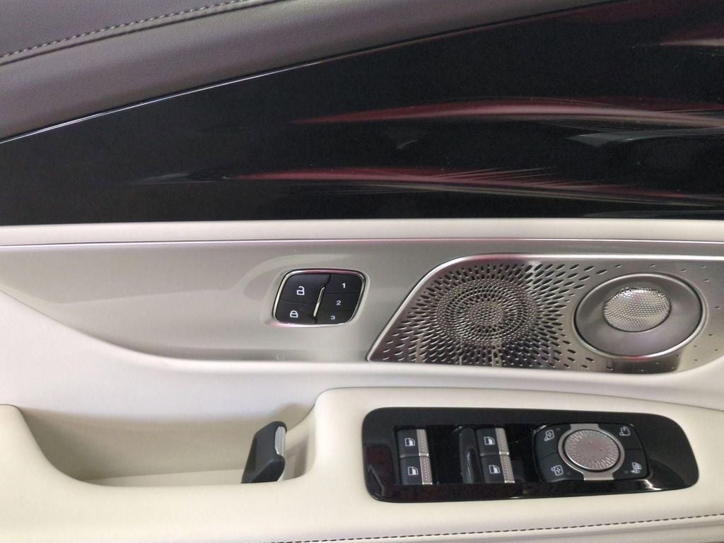 2024 Lincoln Nautilus Black Label