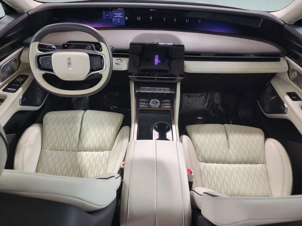 2024 Lincoln Nautilus Black Label