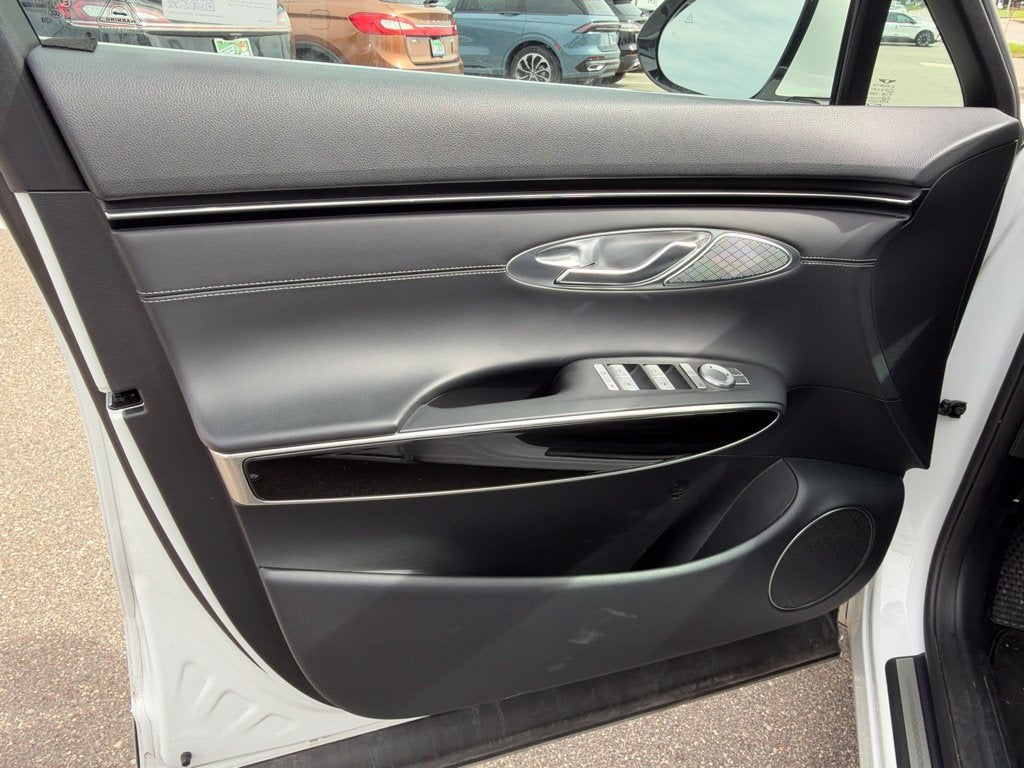 2025 Genesis GV70 2.5T
