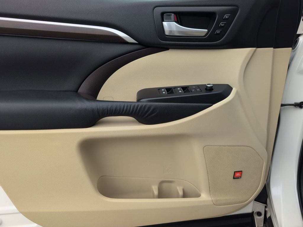 2015 Toyota Highlander Limited Platinum V6