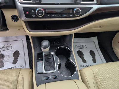2015 Toyota Highlander Limited Platinum V6