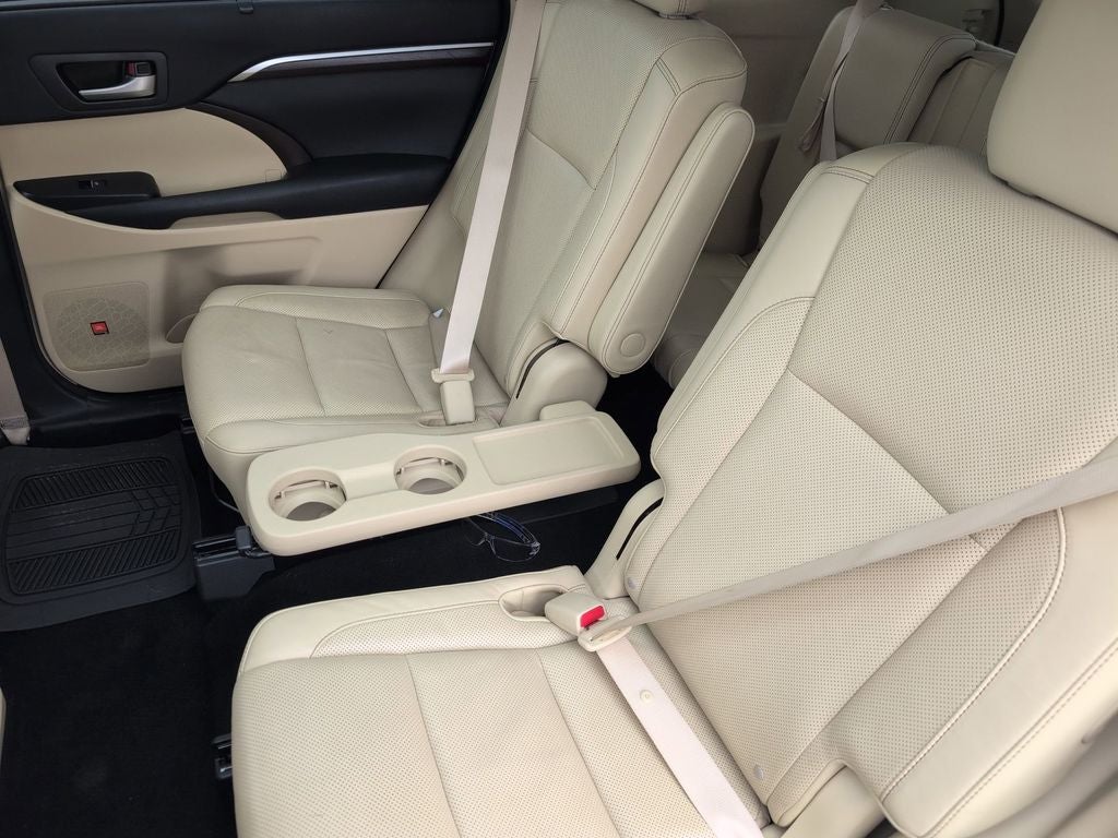 2015 Toyota Highlander Limited Platinum V6