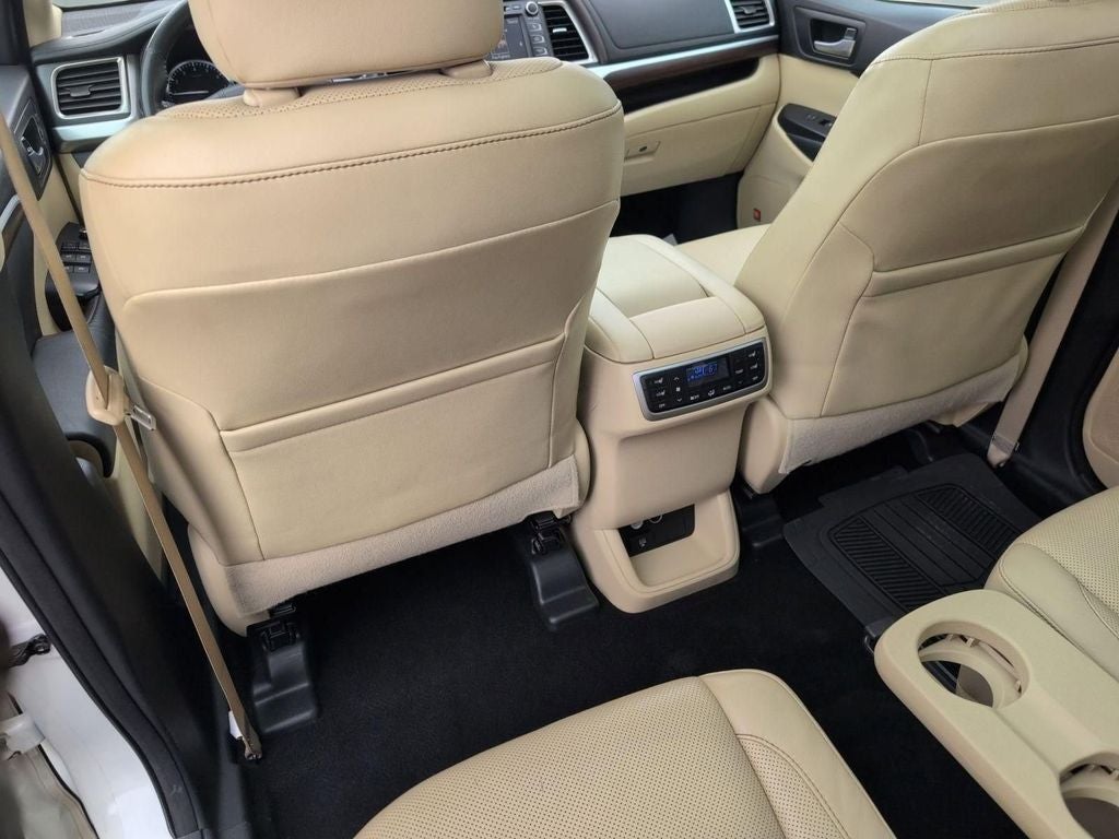 2015 Toyota Highlander Limited Platinum V6