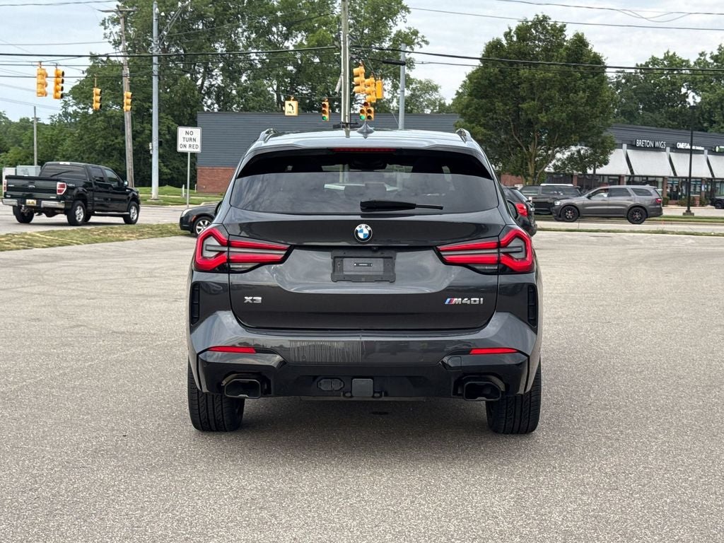 2024 BMW X3 M40i