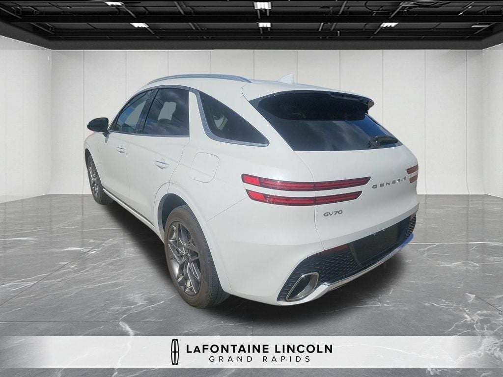 2025 Genesis GV70 2.5T
