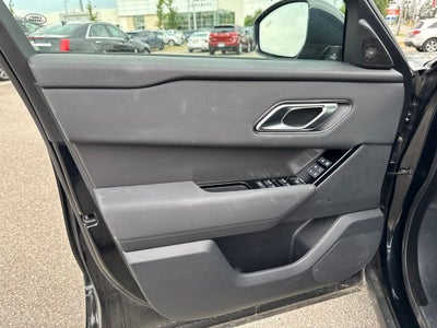 2025 Land Rover Range Rover Velar Dynamic SE