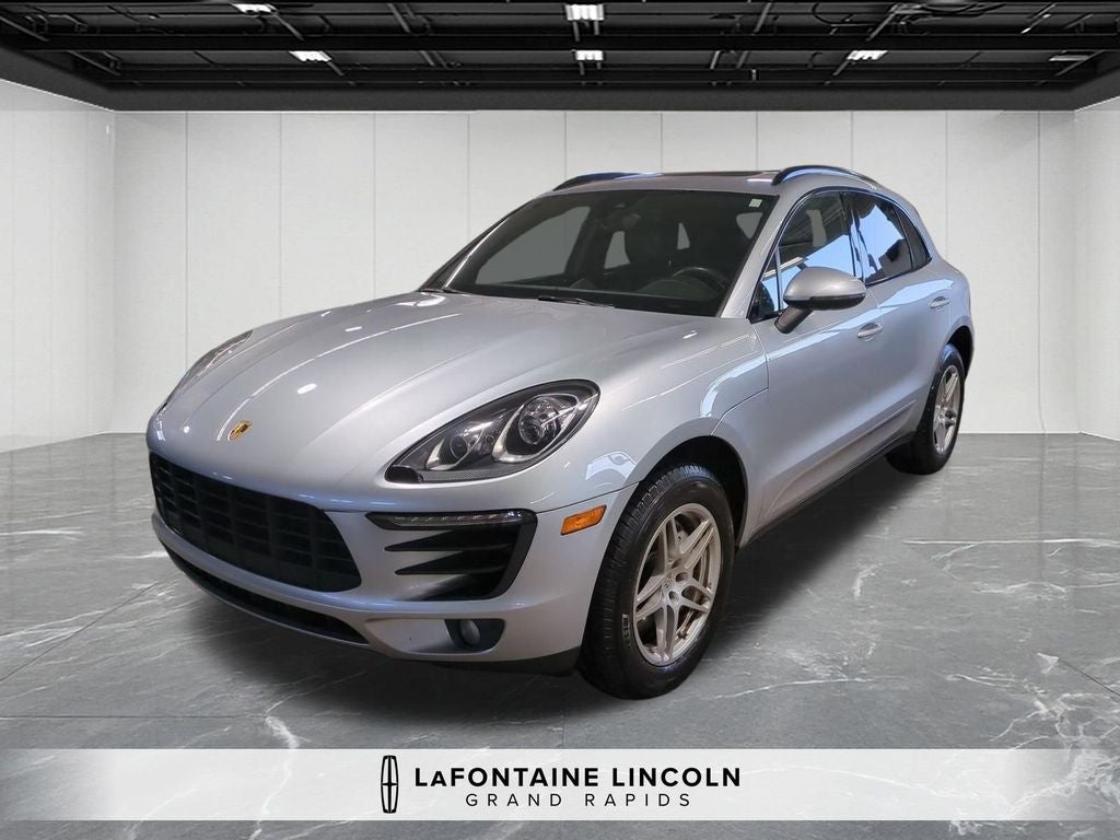 2016 Porsche Macan S