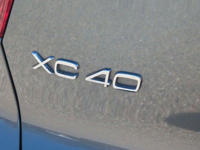 2019 Volvo XC40 R-Design