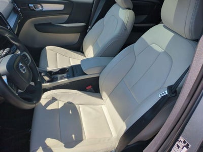2019 Volvo XC40 R-Design