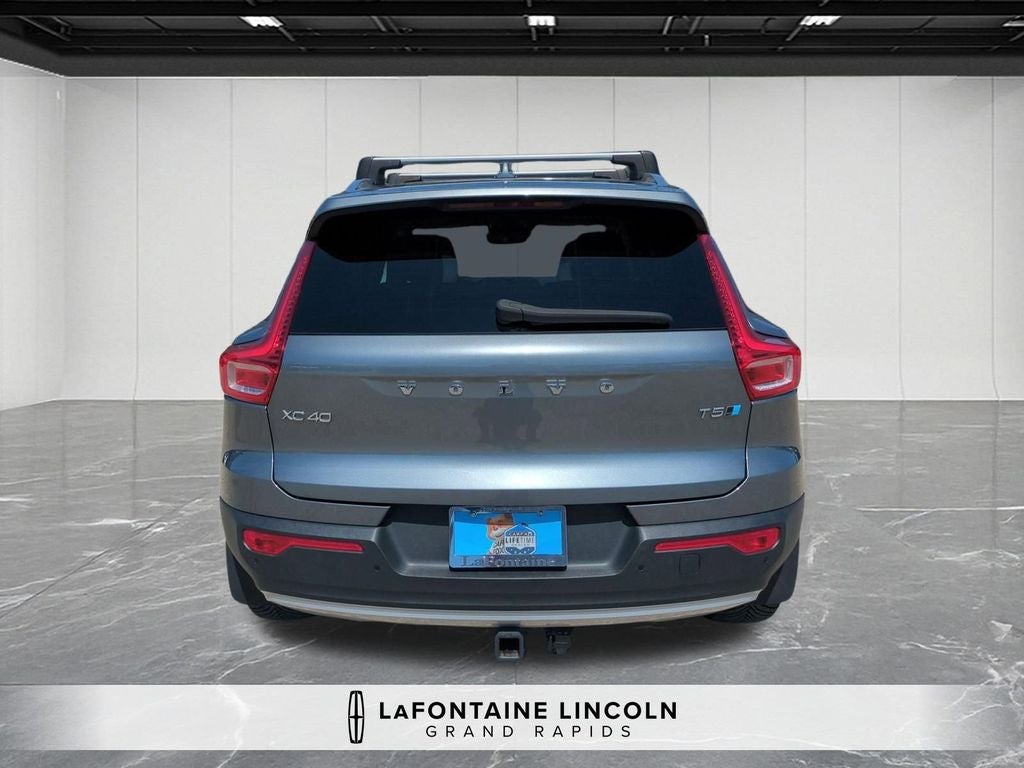 2019 Volvo XC40 R-Design