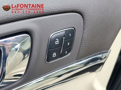 2014 Lincoln MKS Base