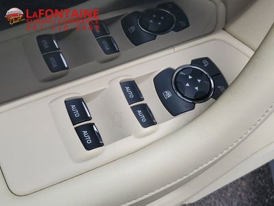 2014 Lincoln MKS Base