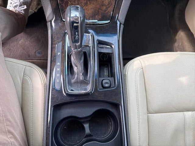 2014 Lincoln MKS Base