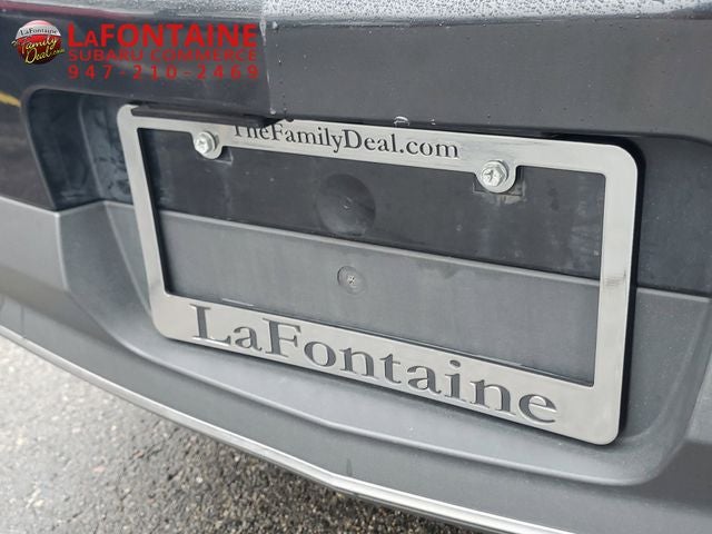 2014 Lincoln MKS Base